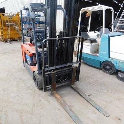 Toyota Electric Fork Lift.