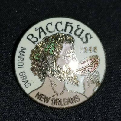 https://www.ebay.com/itm/123644631353	KC69 BACCHUS, 1968, New Orleans Mardi Gras Krewe Favor Pin/Pendant  $20
