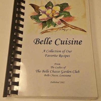 AB0222 BELLE CUISINE COOKBOOK A COLLECTION OF OUR FAVORITE RECIPES . FROM THE LADIES OF THE BELLE CHASSE GARDEN CLUB LOUISIANA $10.00 BOX...