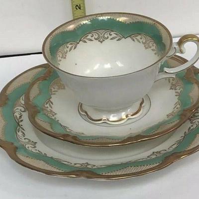 https://www.ebay.com/itm/113936589080	AH3009: Henseler Bavaria Cup and Saucer w/ Salad Plate Fine China Green $20
