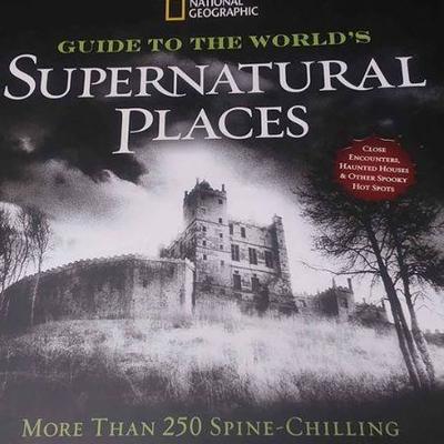 https://www.ebay.com/itm/114190016436	GB4162004 National Geographic SUPERNATURAL PLACES HARD COVER BOOK  By SARA BARTLETT BOX 70...