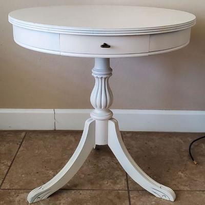 #31 - Round End Table, 26