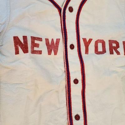 #2 - Boys Vintage NY Baseball Outfit, late 1960s/early 70s, age 3-4, great condition, some wear ($55)
