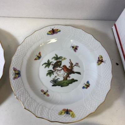 https://www.ebay.com/itm/114204622630	LAN9813: Herend Hungary Hand Painted Plate 2 Birds 1518 Ro 16  	Auction
