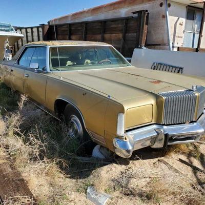 3063: 1977 Chrysler New Yorker
