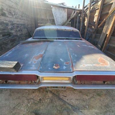 1198	
1965 Ford Thunderbird T-Bird Chopped Top
VIN: 5Y83Z166804
Vehicle being sold on application for duplicate title.
Title not in...