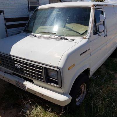 Year: 1986
Make: Ford
Model: Econoline
Vehicle Type: Van
Mileage:
Plate:
Body Type: 3 Door Van; Cargo
Trim Level: Base
Drive Line: RWD...