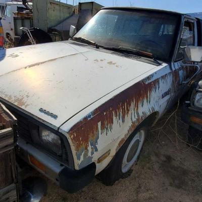 098	
1982 Dodge Ram
Year: 1982
Make: Dodge
Model: Ram Pickup
Vehicle Type: Pickup Truck
Mileage:
Plate:
Body Type: 2 Door Cab; Regular...