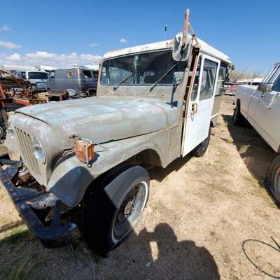 2016	
Jeep Mail Truck
Jeep Mail Truck, V.U., Mileage: 41,194