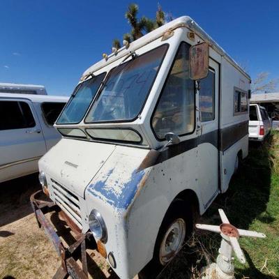2074	
Dodge Spicer Box Van
Dodge Spicer Box Van, VIN:, No Motor

