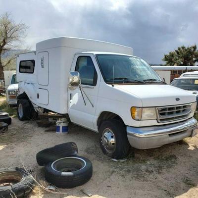 3018: Year: 1999
Make: Ford
Model: E-450
Vehicle Type: Van
Mileage:
Plate:
Body Type: Motorized Cutaway
Trim Level: Base
Drive Line: 4x2...