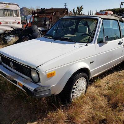 1064	
1987 VW Convertible Cabriolet
Year: 1987
Make: Volkswagen
Model: Cabriolet
Vehicle Type: Passenger Car
Mileage: ?
Plate:
Body Type:...