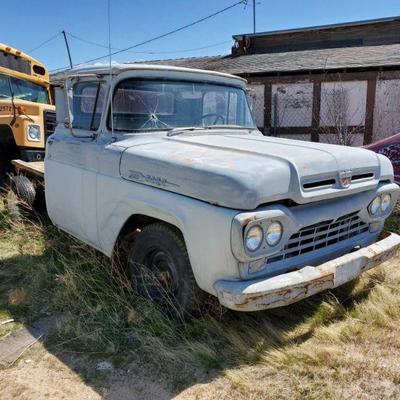 3056: Ford F-100