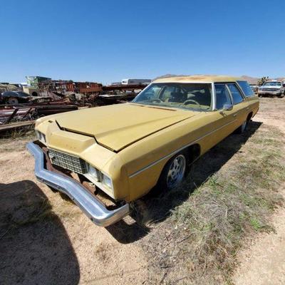 1964 Chevrolet Greenbrier, VIN:4R126S105528, Mileage: 62,975
Clean California title in hand.
DMV fees $59 for non op and $70 DOC fees...