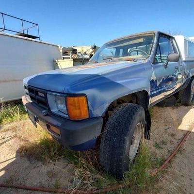 2100	
1985 Toyota Pickup
Year: 1985
Make: Toyota
Model: Pickup
Vehicle Type: Pickup Truck
Mileage: 138,727 TMU
Plate:
Body Type: 2 Door...