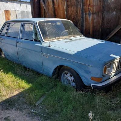 3062: Volvo 144S
Miles: 164199

