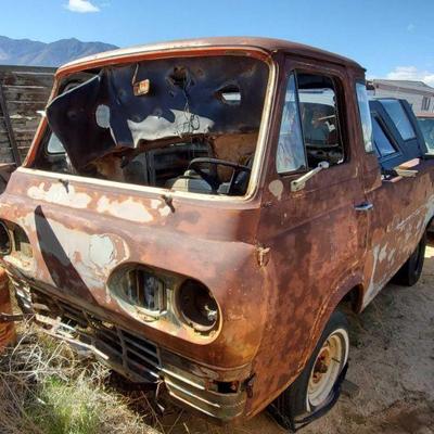 09	
Ford Econoline Pickup Truck
Single Cab Truck, VIN: E10SH112309
Vehicle being sold on application for duplicate title.
Title not in...