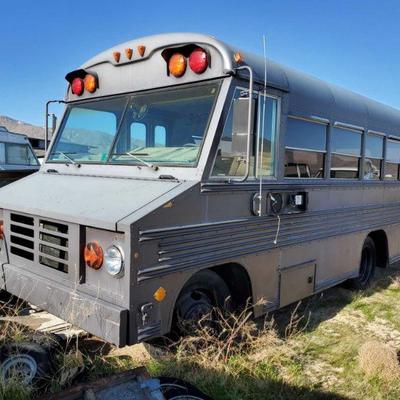 3067: Year: 1992
Make: GMC
Model: Step Van
Vehicle Type: Van
Mileage:
Plate:
Body Type: Forward Control
Trim Level: Base
Drive Line: RWD...
