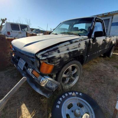 2095	
1988 Toyota Pickup
Year: 1988
Make: Toyota
Model: Pickup
Vehicle Type: Pickup Truck
Mileage:
Plate:
Body Type: 2 Door Cab; Long...