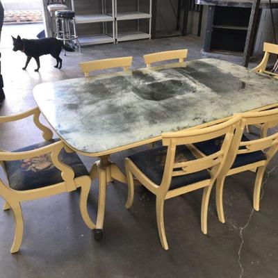 Wood Dining Room Table Sat with 6 Chairs 
