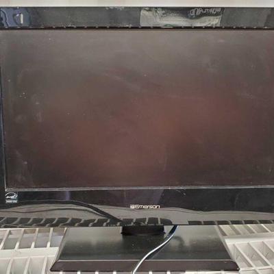 5521	
Emerson LC190EM2 19" LCD TV - HD
Model Number: LC190EM2 Serial Number: TH1A1109122757