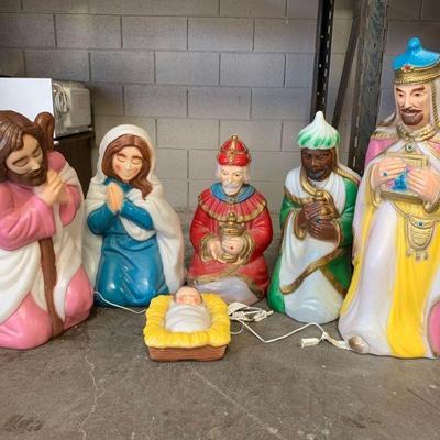 2011	
Plastic Nativity Scene
Plastic Nativity Scene