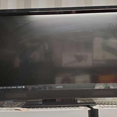 5520	
VIZIO E371VL 37" 1080p LCD TV
Model Number: E371VL Serial Number: LAUKHJFM2107770