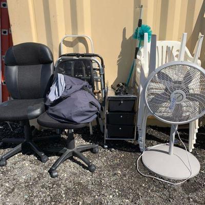 10058	
Approx. 7 Chairs, 2 Walkers, Step Ladder, and More
Approx. 7 Chairs, 2 Walkers, Step Ladder, and More
