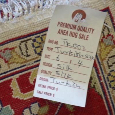 Turkish Silk 002, Hand Knotted Fine quality Turkish Silk Rug, 6' X 4' 
Excellent Conditions 

Retail Price= $4800
Below our cost Price =...