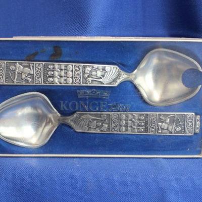 Lot 217: "Konge Tin" Pewter Viking Salad Set; some staining on box $15