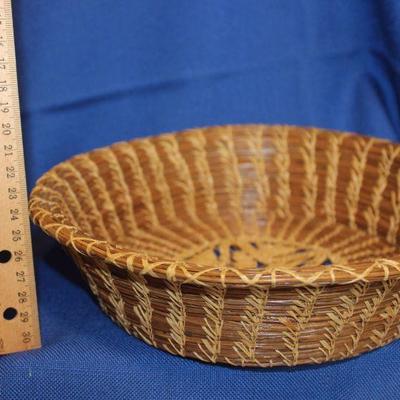 Lot257 Charleston made Pine Needle Basket with openwork bottom   $45