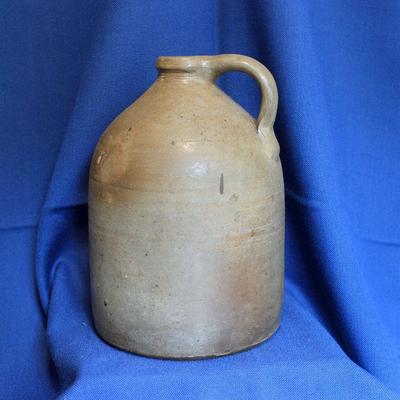 Lot 258: Antique Stoneware Jug from New Jersey  $50