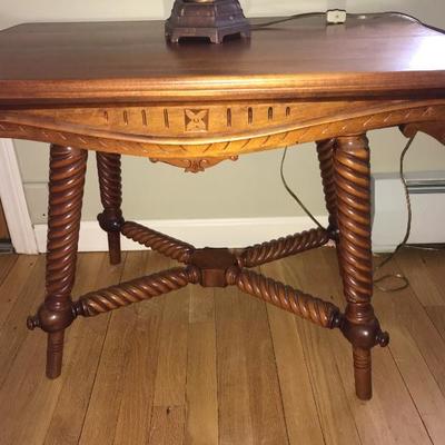 SOLD
Unique Antique Oak Spindle side /coffee table $175 
21” deep
31” wide
23” tall 


