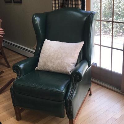 SOLD
Green Leather Recliner(s) Have 2 
$195 Each 