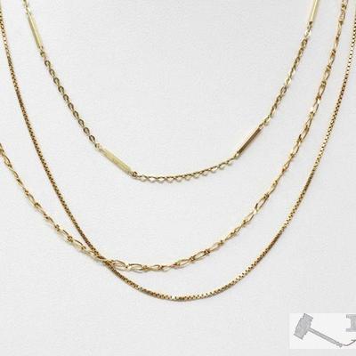 581	

Three 14k Gold Chains, 8.8g
Includes Box Chains And Two Brass Bulk Cable Chain. Weighs Approx 8.8g. Measurements Range Approx 15