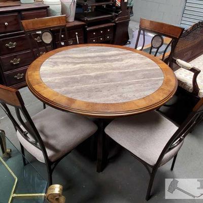 2016	

Dinning Room Table With 4 Chairs
Measures Approx 44