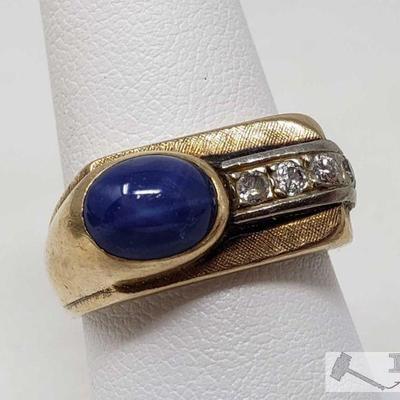513	

14k Gold Diamond Ring with Blue Stone, 7g
Weighs Approx 7g, Approx Size 8
