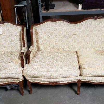 2008	

Vintage Love Seat And Matching Chair
Measurements Range 34