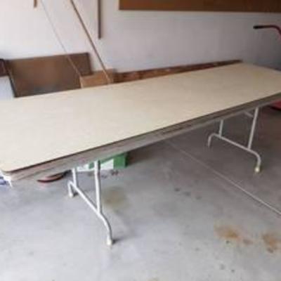 8 ft folding table - laminate is peeling on edge