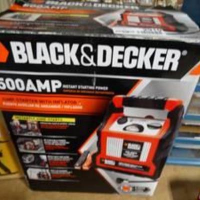 Black&Decker 500amp Jump Starter with Inflator