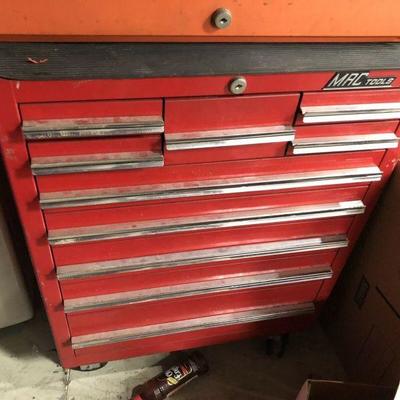 https://www.ebay.com/itm/114212362123	LAN9847: Red Mac Tools Large Metal Rolling Tool Box W/ Drawers & Side Handle	Auction
