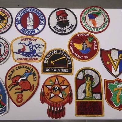 https://www.ebay.com/itm/124163998325	AB0276 LOT OF 14 VINTAGE BOY SCOUTS OF AMERICA PATCHS  BOX 70 AB0276	 $25 
