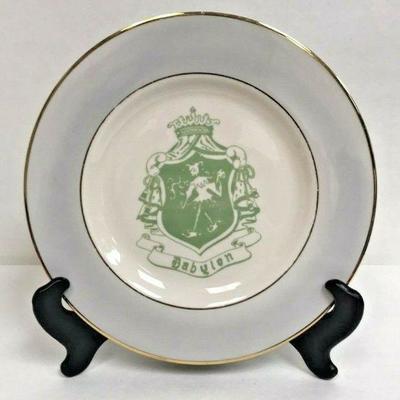 https://www.ebay.com/itm/124176094230	GB013: BABYLON PLATE 1979 NEW ORLEANS MARDI GRAS KREWE FAVOR	 $20.00 
