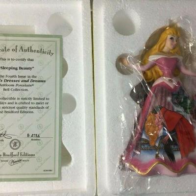 https://www.ebay.com/itm/114196270019	BR016: Disney "Sleeping Beauty" Bradford Exchange Editions Figurine 4th Issue 	 $40 
