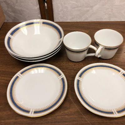 https://www.ebay.com/itm/113945908882	SM2009: Noritake Japan Blue Dawn China 6611 Lot of 7 Bowls, Plates & Cups 	 $15 
