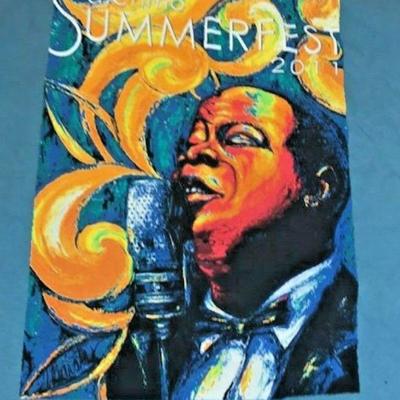  $20.00 	https://www.ebay.com/itm/124176096348	JX004: SATCHMO SUMMERFEST 2011 MENS XL FESTIVAL SOUVENIR APPAREL	 $20.00 
