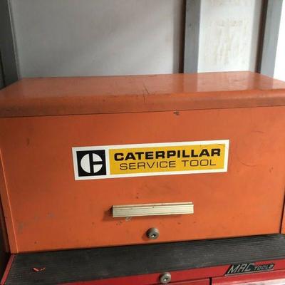 https://www.ebay.com/itm/114212312679	LAN9846: Caterpillar Metal Tool Box with Drawers	Auction

