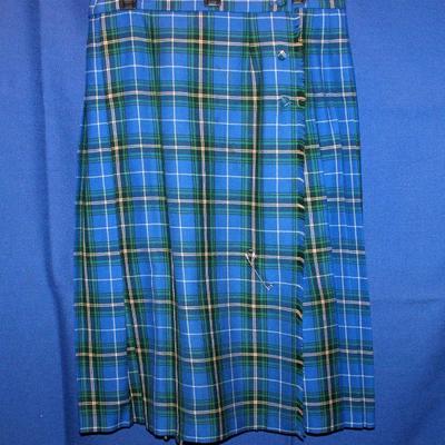 Lot 360: Nova Scotia Tartan Kilt SIze 18  Waist 31, Length 26 1/2  $40