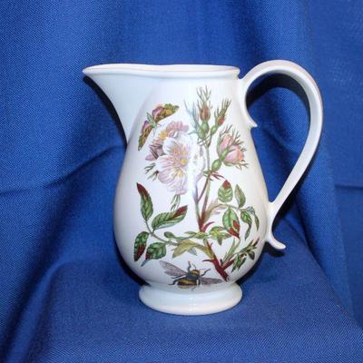Lot 319: Portmerion Botanic Garden 7 1/4" Pitcher   $28