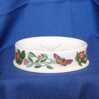 Lot 326: Portmerion Botanic Garden Soap Dish   $22